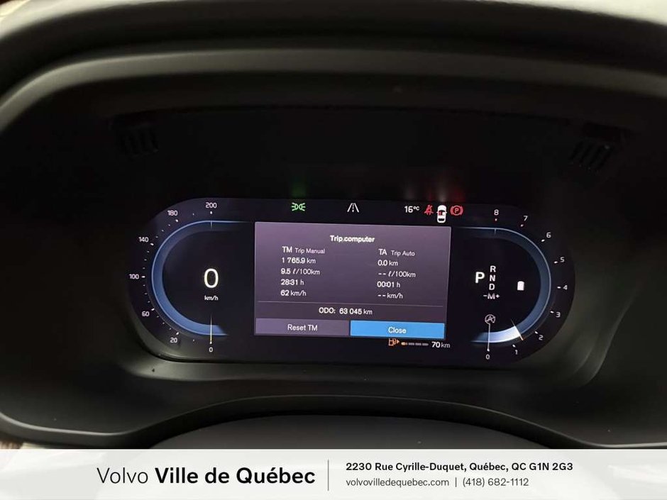 Volvo XC60 Plus Dark B6 2023-18