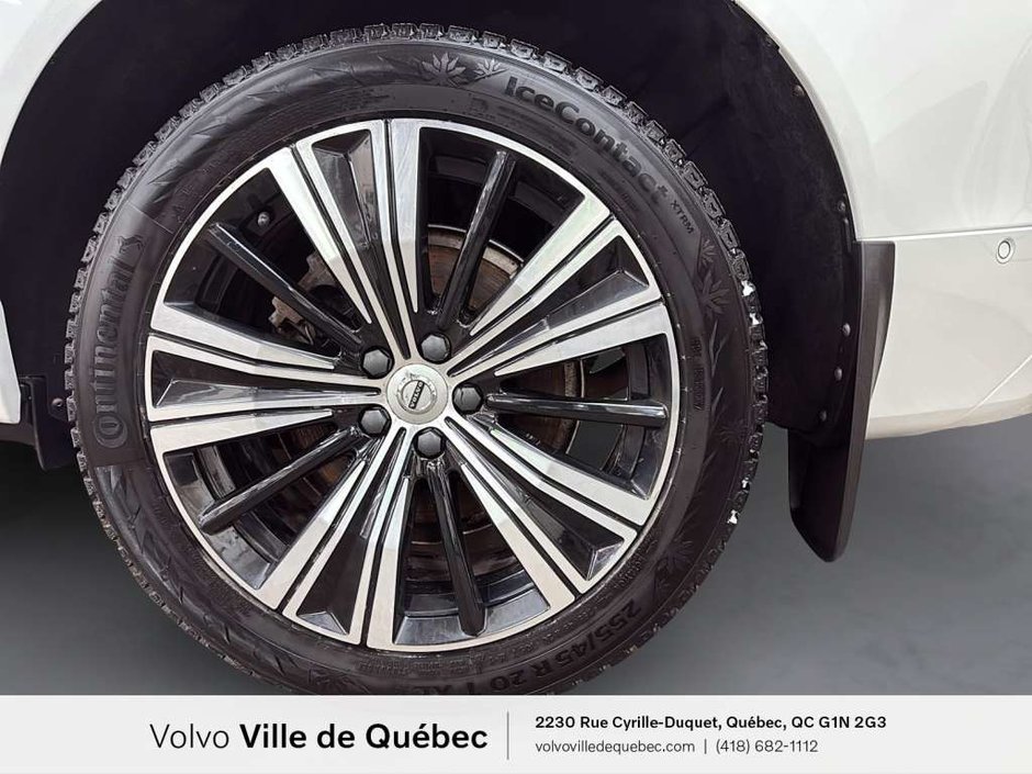 Volvo XC60 Recharge Plus 2023-8