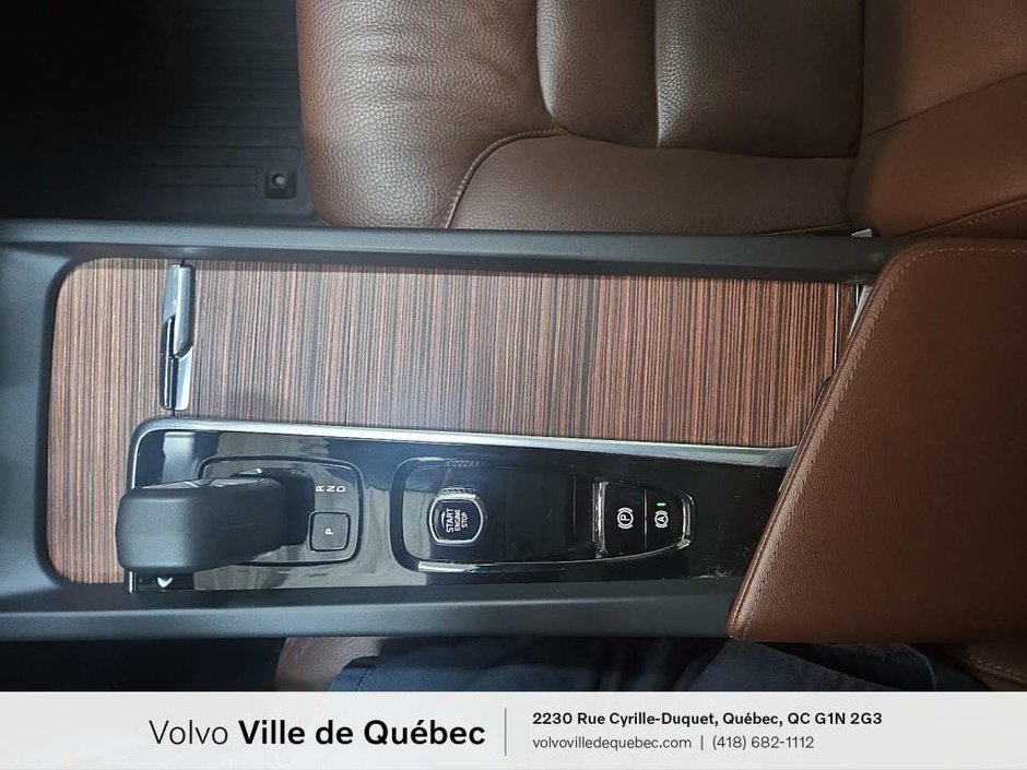 2023 Volvo XC60 Plus B6-22