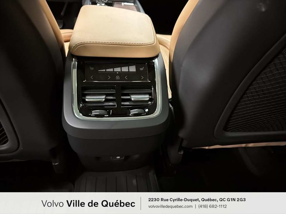 Volvo XC60 Ultimate B6 2023-17