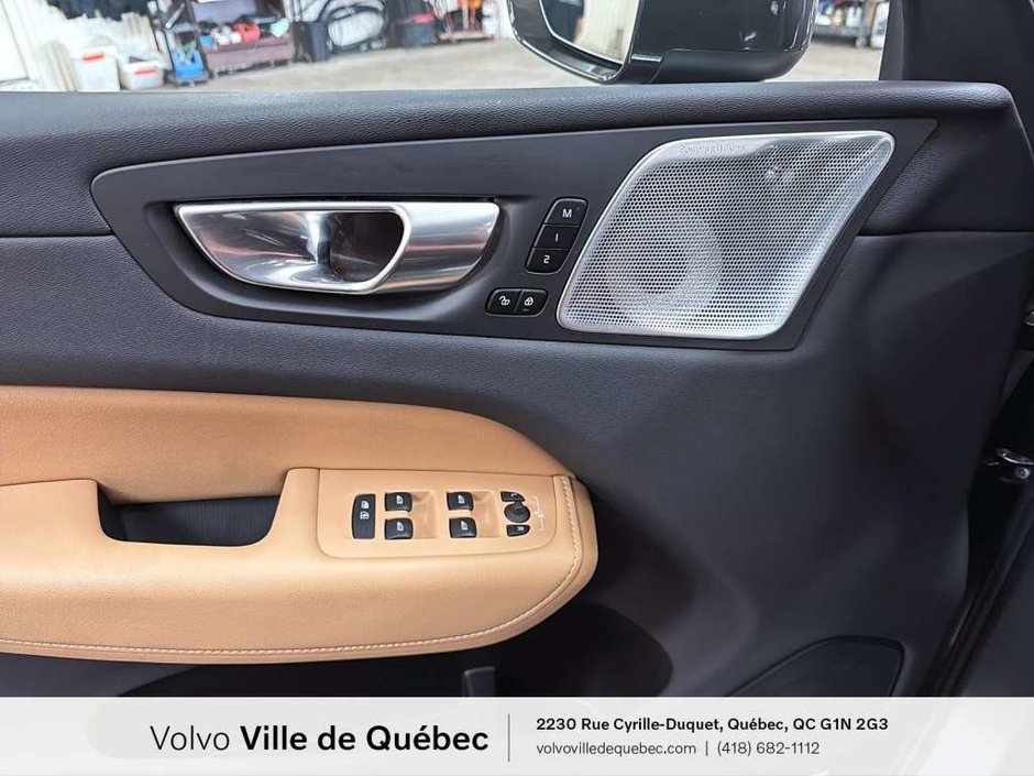 Volvo XC60 Recharge Ultimate 2023-21