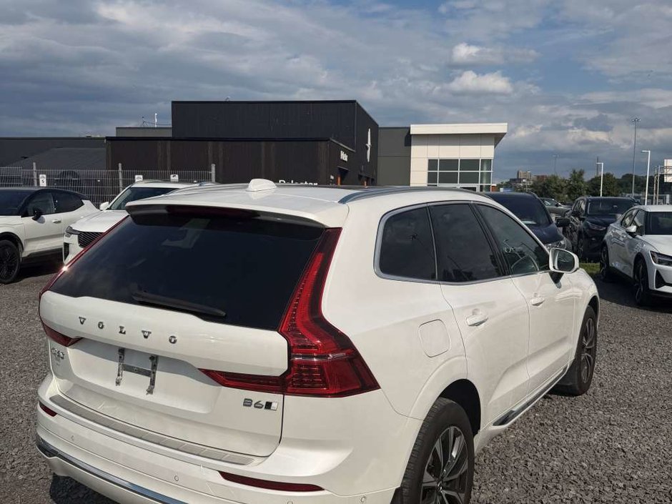 Volvo XC60 Plus B6 2023-2