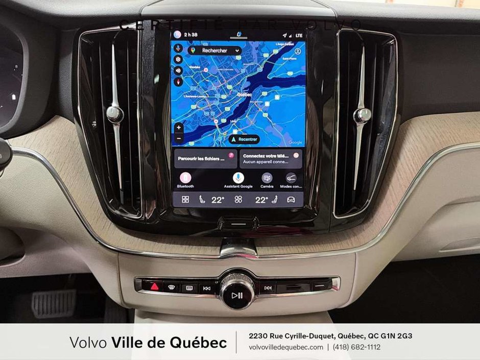 Volvo XC60 Plus Dark B6 2023-14