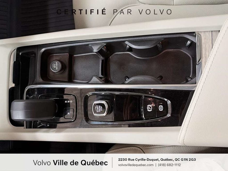 Volvo XC60 Recharge Plus 2024-18