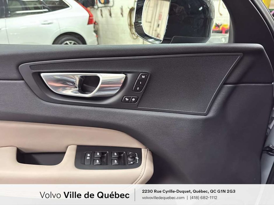2026 Volvo XC60 B5 - Core-19