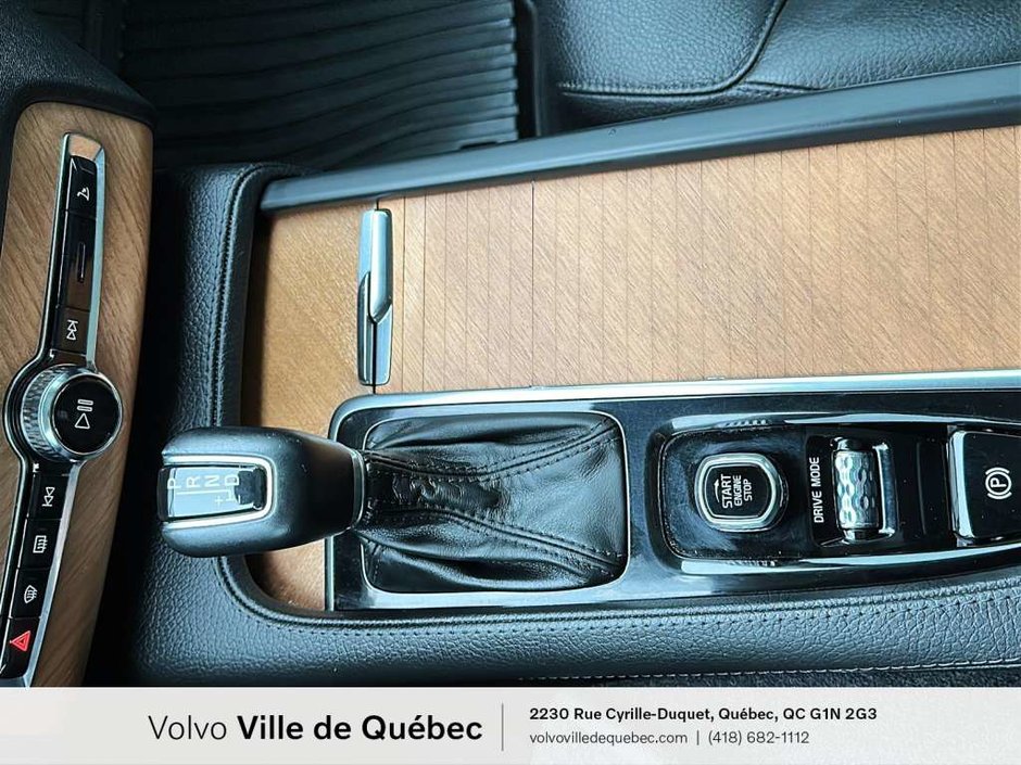 Volvo XC90 Momentum 2021-16