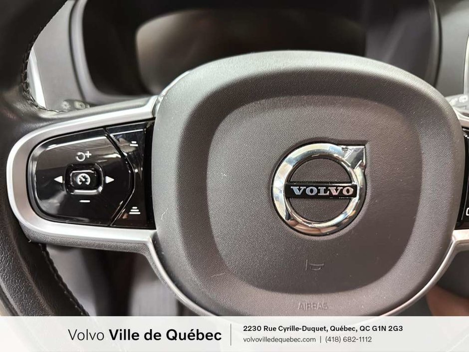 2022 Volvo XC90 Momentum-16