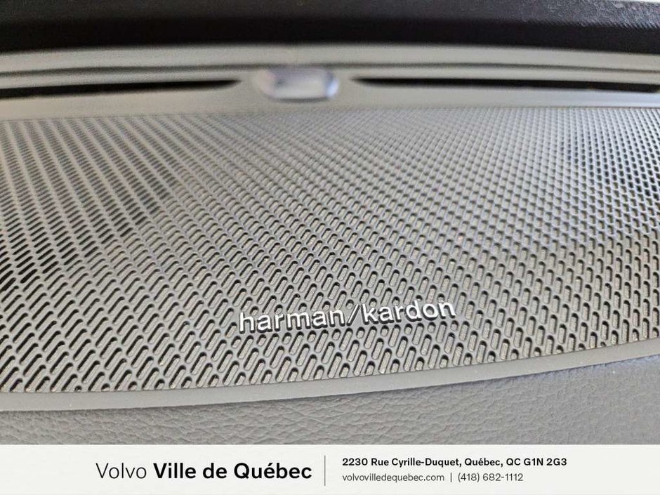 2022 Volvo XC90 Inscription-22