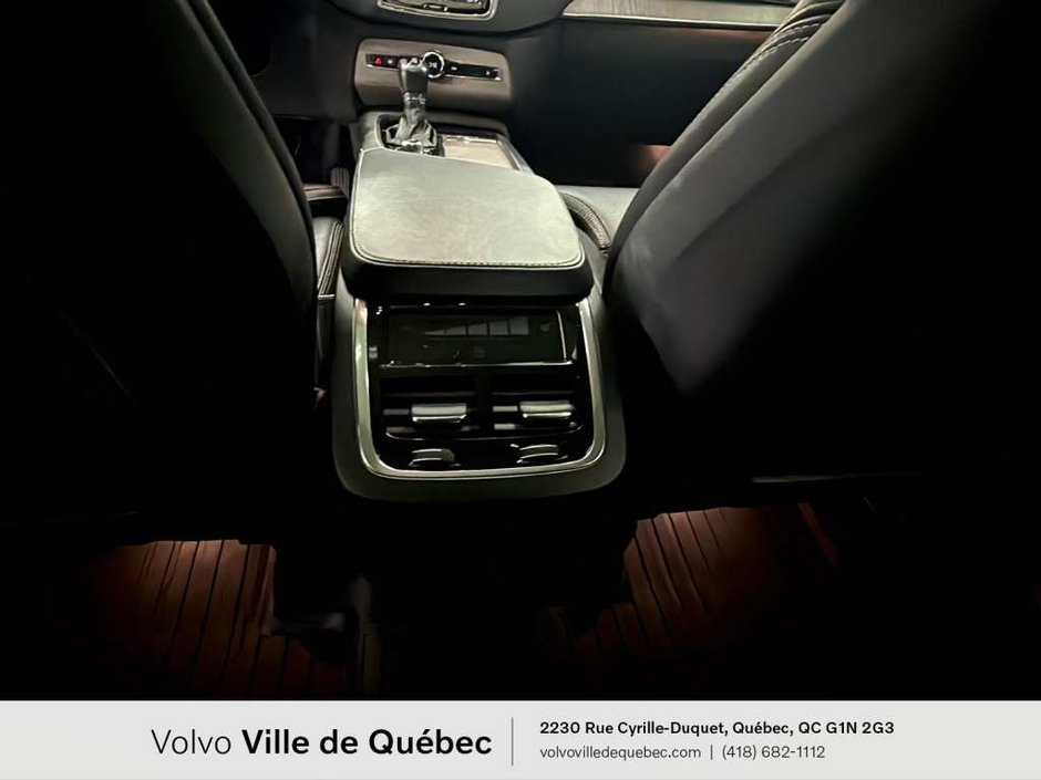 2022 Volvo XC90 Inscription-17