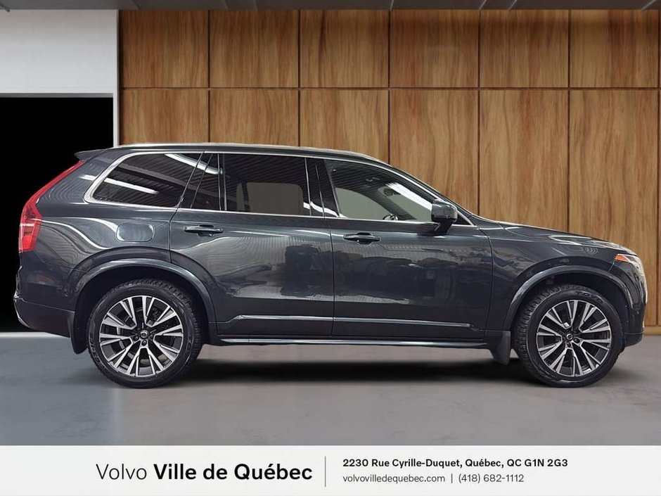 2022 Volvo XC90 Momentum-3