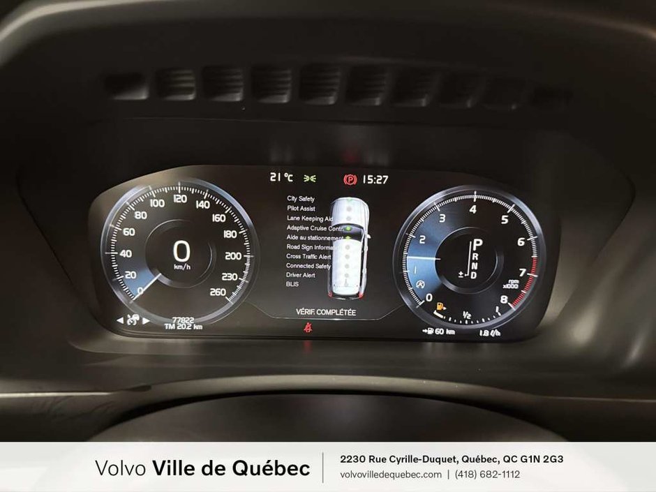 2022 Volvo XC90 Momentum-13
