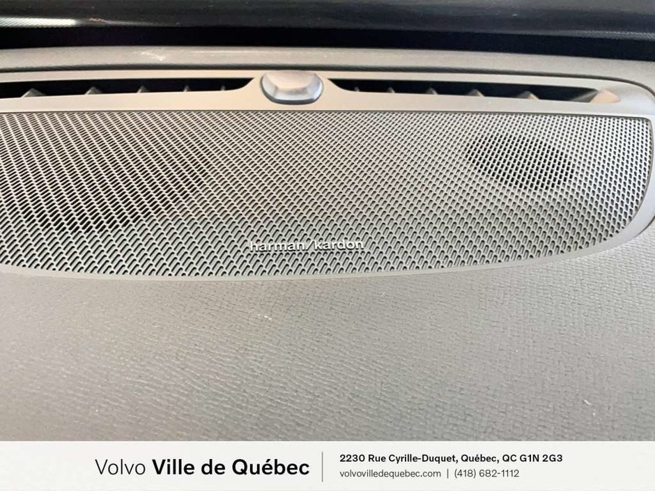 Volvo XC90 Plus B6 2023-21