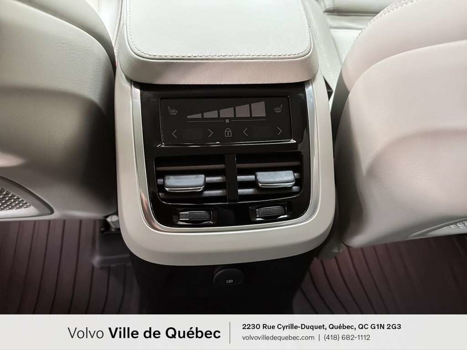 Volvo XC90 Recharge Ultimate 2024-13