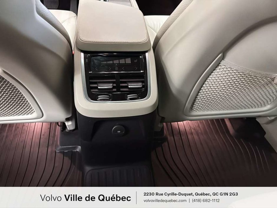 Volvo XC90 Recharge Plus 2024-15