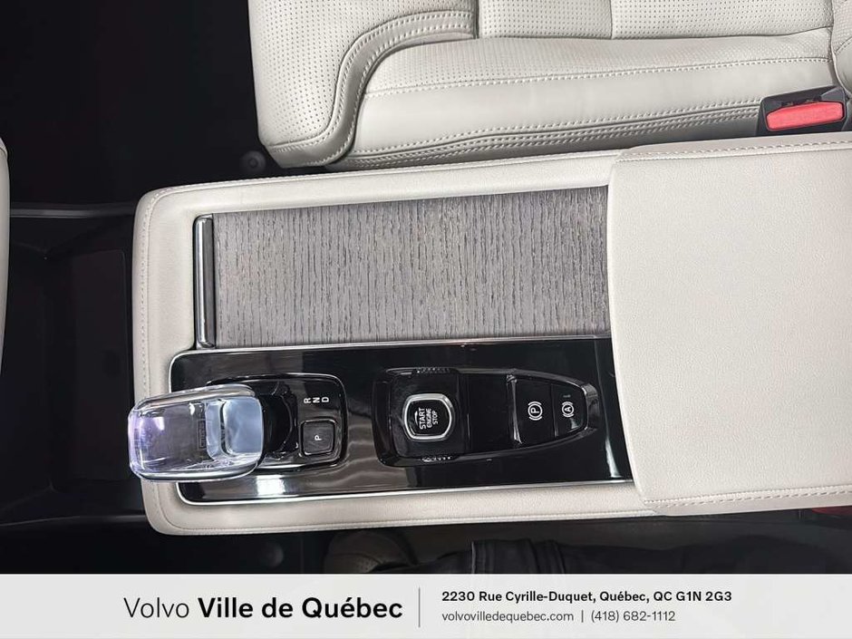 2025 Volvo XC90 Recharge Ultra-21