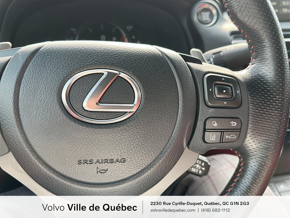 Lexus IS 300 2021-13