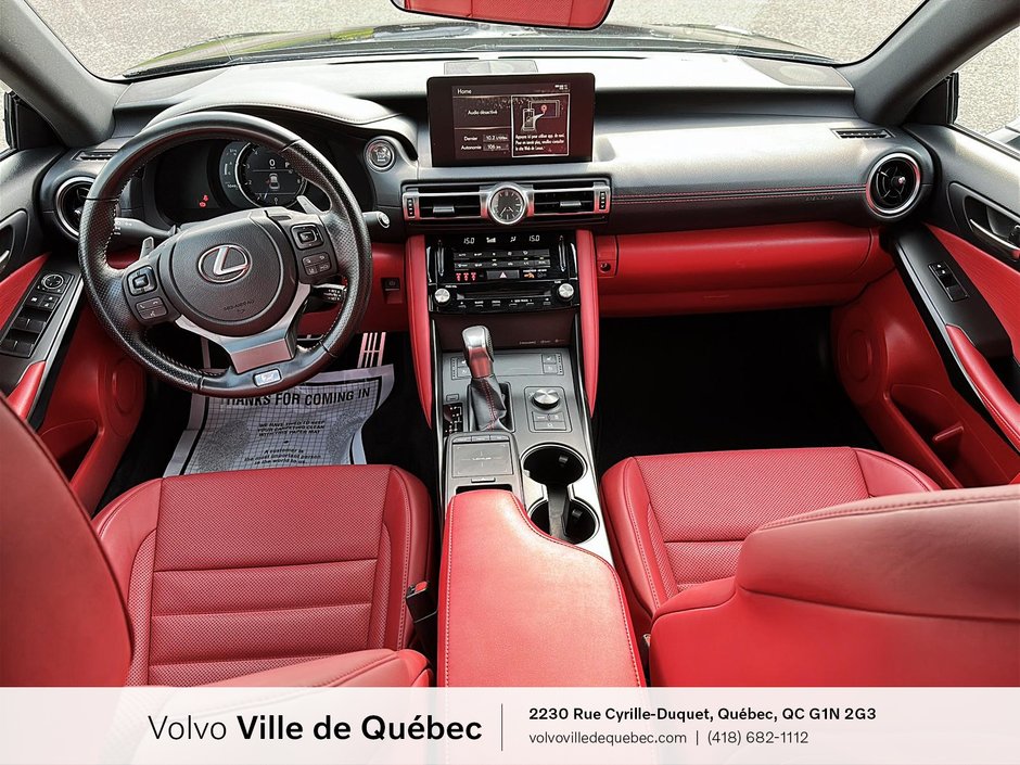 Lexus IS 300 2021-11