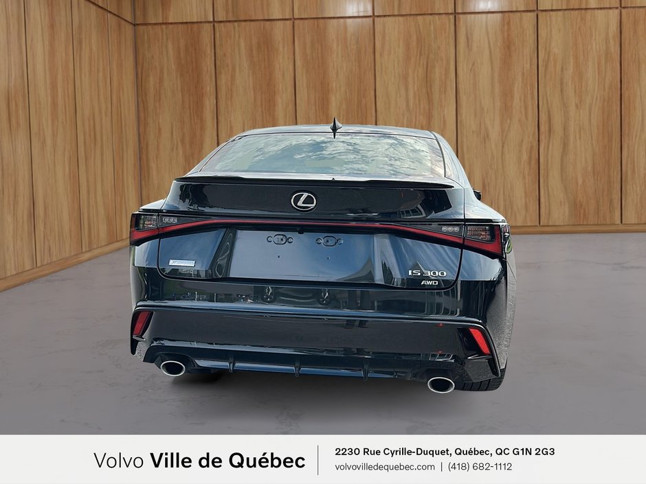 Lexus IS 300 2021-3