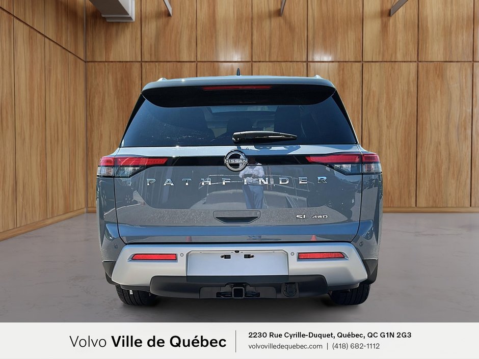 Nissan Pathfinder SL 2022-3