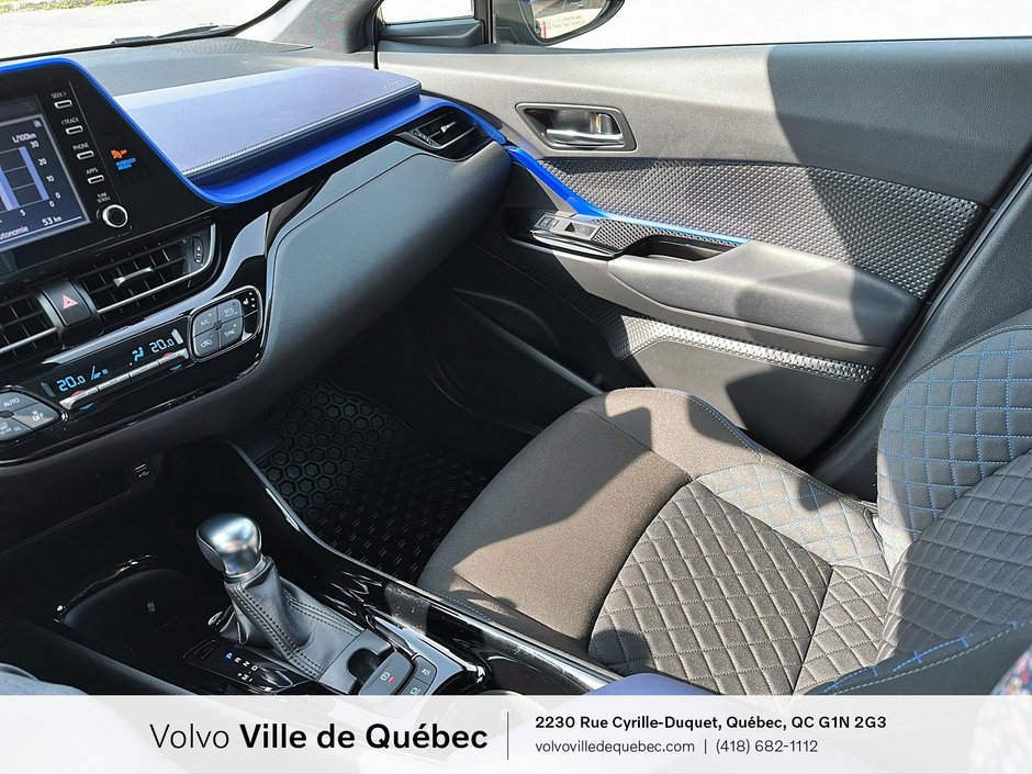 2021 Toyota C-HR XLE PREMIUM-19