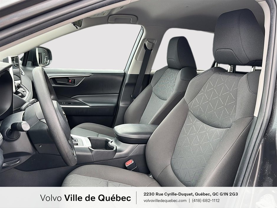 2023 Toyota RAV4 LE-7