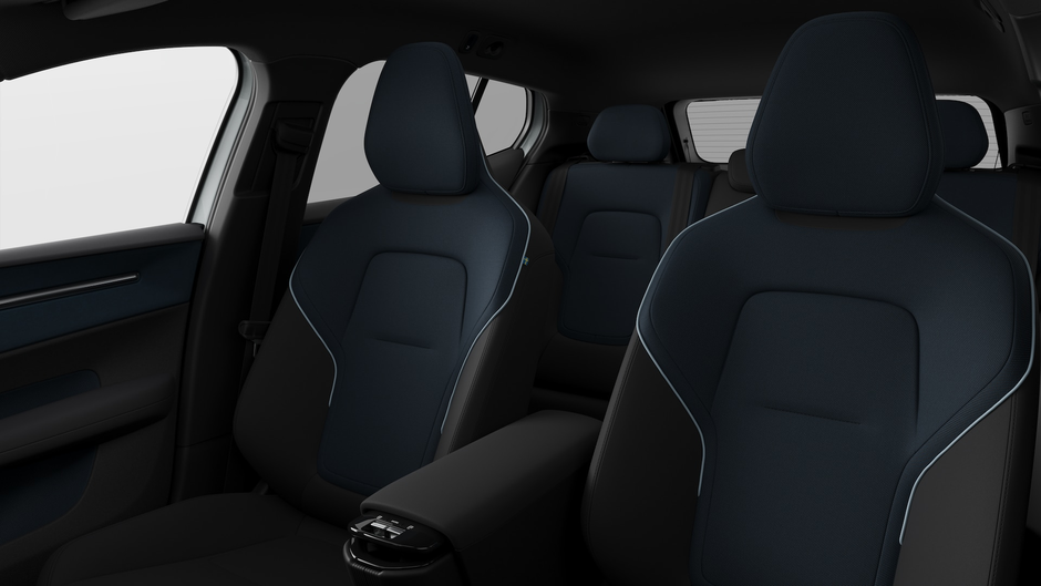 Volvo EX30 SINGLE CORE SINGLE CORE 2025-9