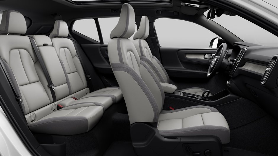 2025 Volvo EX40 TWIN PLUS TWIN PLUS-10