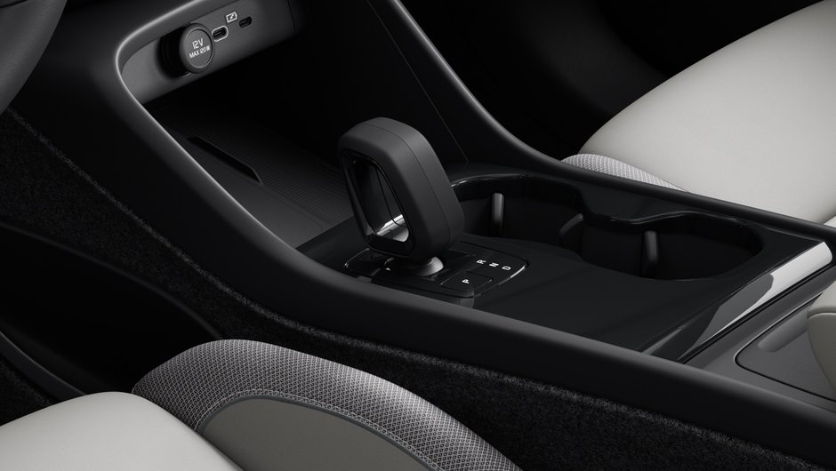 2025 Volvo EX40 TWIN PLUS TWIN PLUS-8