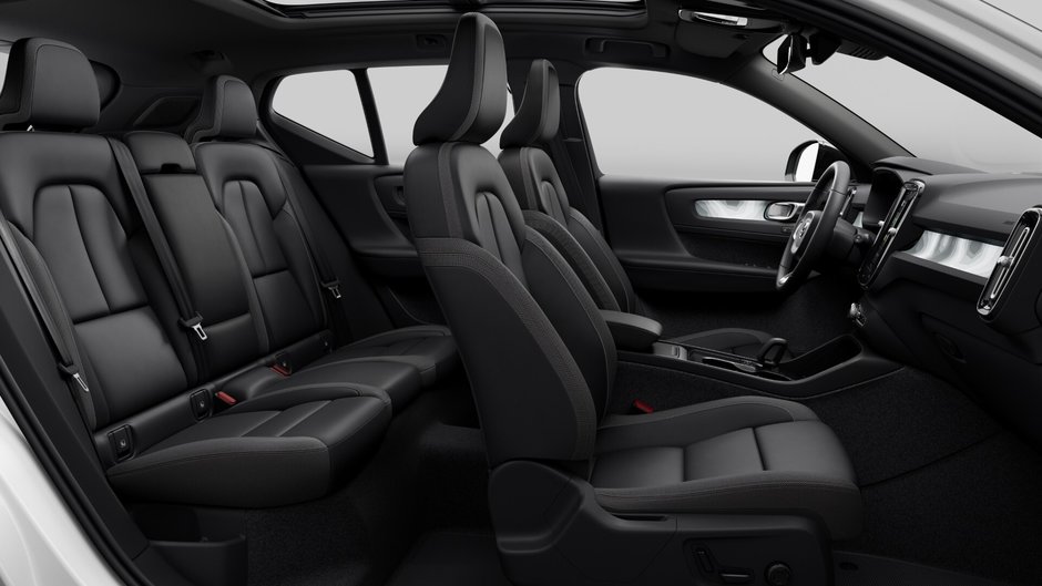 2025 Volvo EX40 ULTRA-10