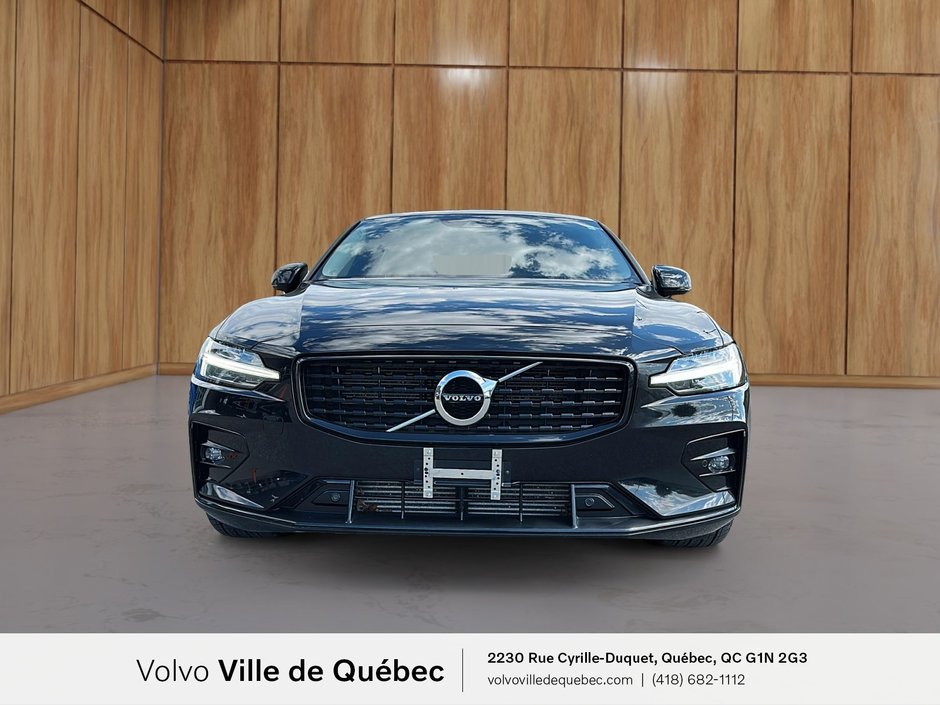 2021 Volvo S60 Momentum-1