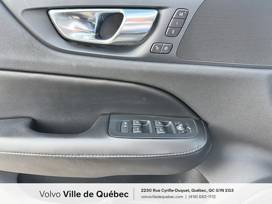 2021 Volvo S60 Momentum-17