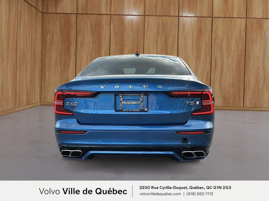 2021 Volvo S60 R-Design-3