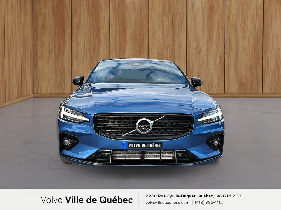2021 Volvo S60 R-Design-1