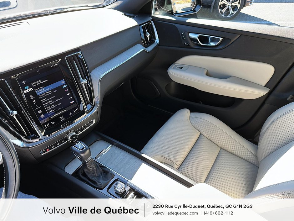 2021 Volvo V60 Cross Country T5-19