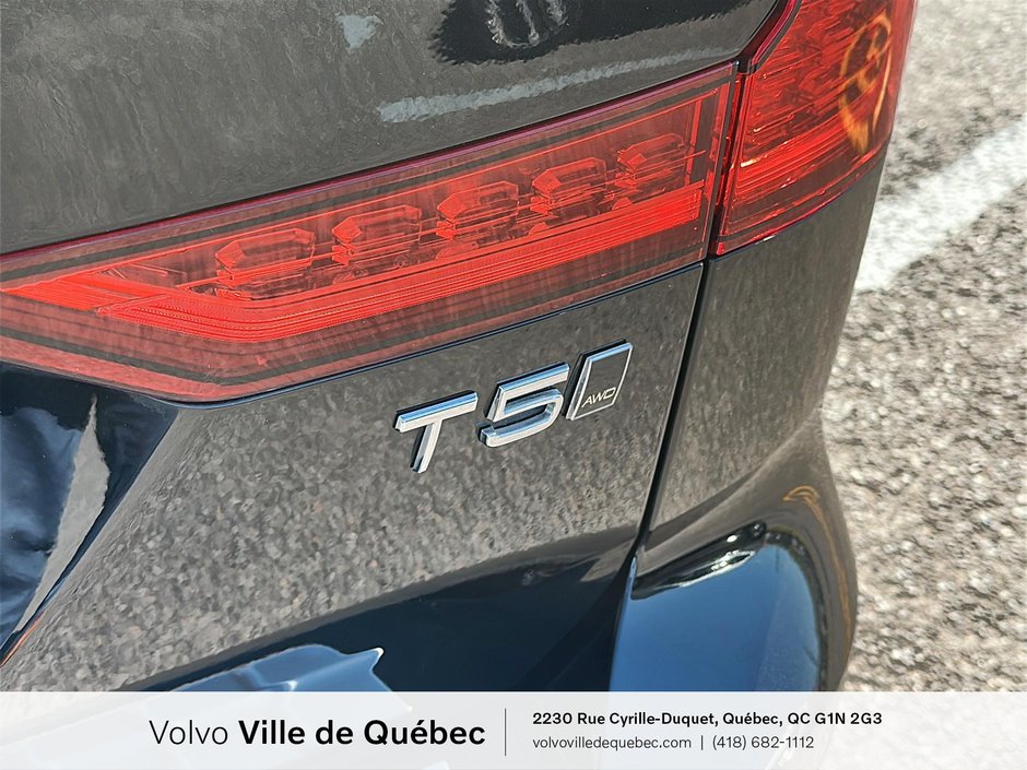 2021 Volvo V60 Cross Country T5-6