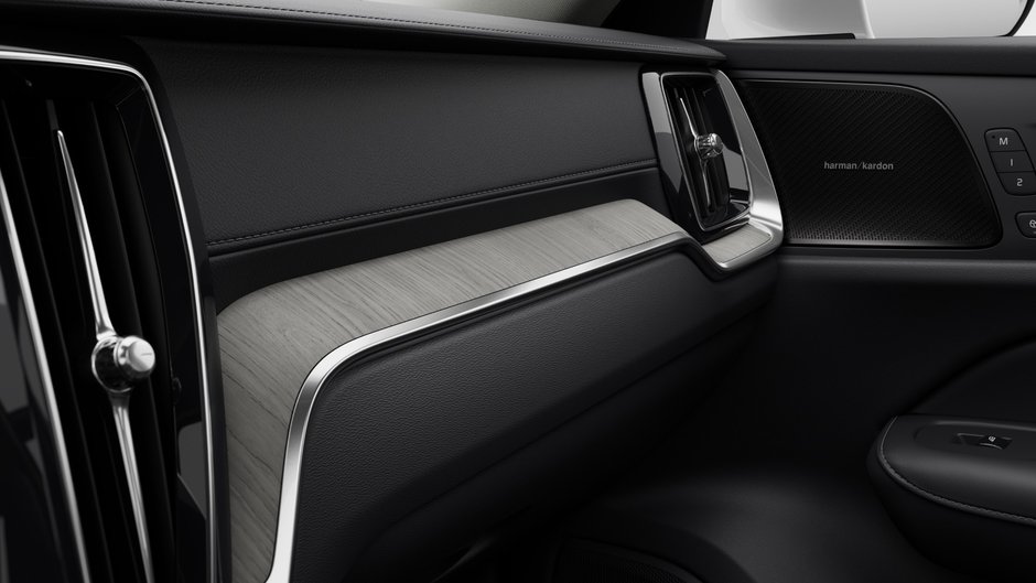 2026 Volvo V60 Cross Country ULTRA-6