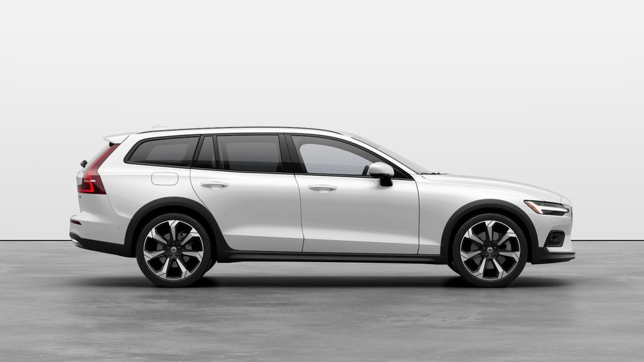 2026 Volvo V60 CROSS COUNTRY ULTRA-4