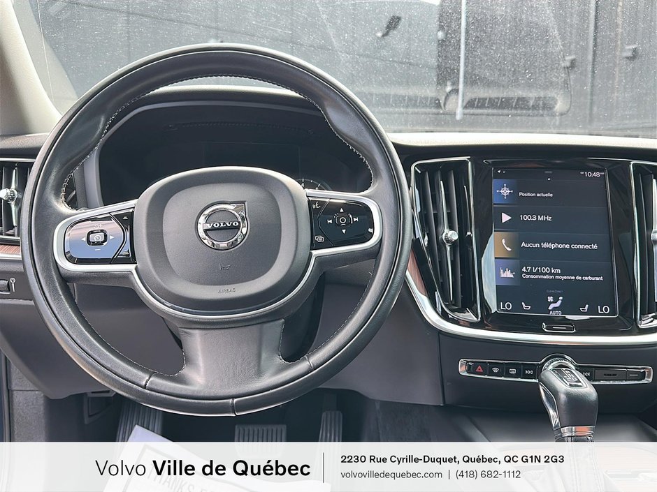 2021 Volvo V60 Momentum-11