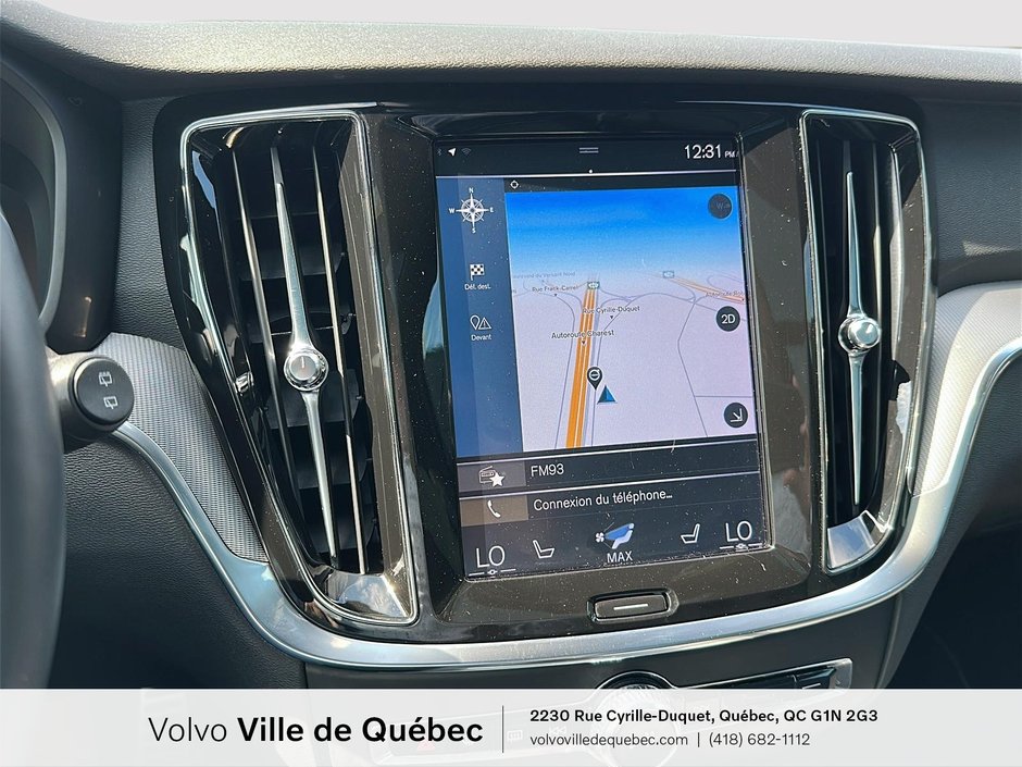 2022 Volvo V60 R-Design-17