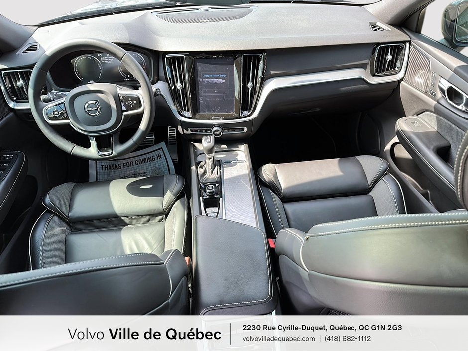 2022 Volvo V60 R-Design-10