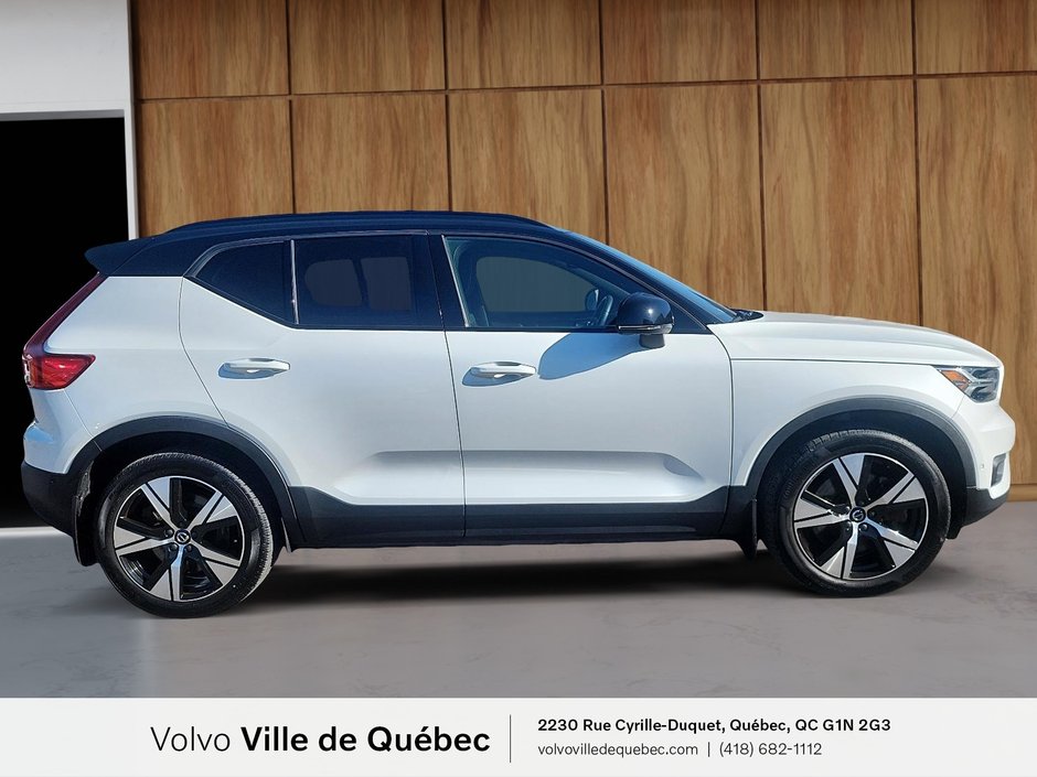 Volvo XC40 Recharge Pure Electric Plus 2022-2