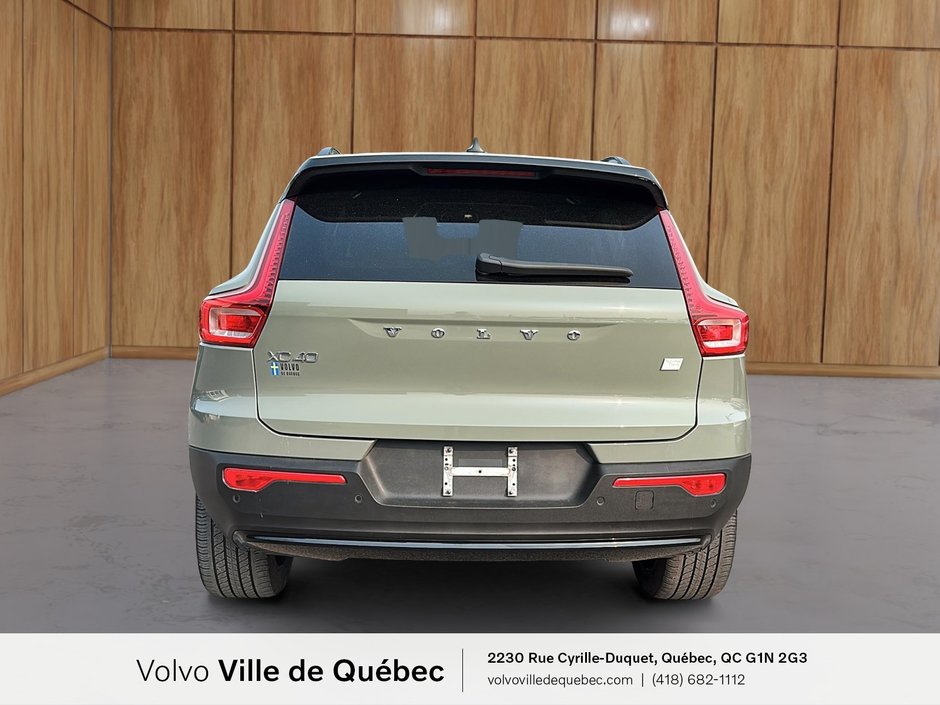 Volvo XC40 Recharge Pure Electric Plus 2023-8
