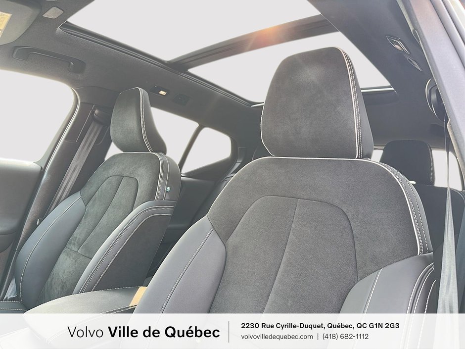 Volvo XC40 Recharge Pure Electric Plus 2023-9