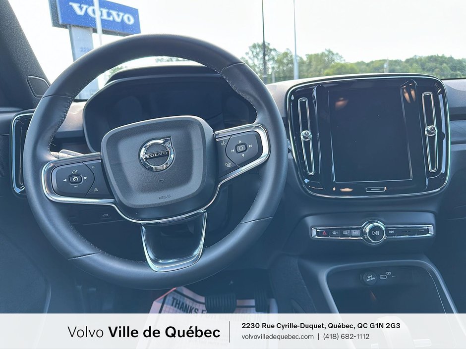 2024 Volvo XC40 Recharge Pure Electric Plus-11