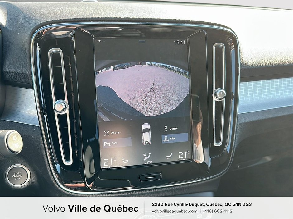 2020 Volvo XC40 Momentum-16