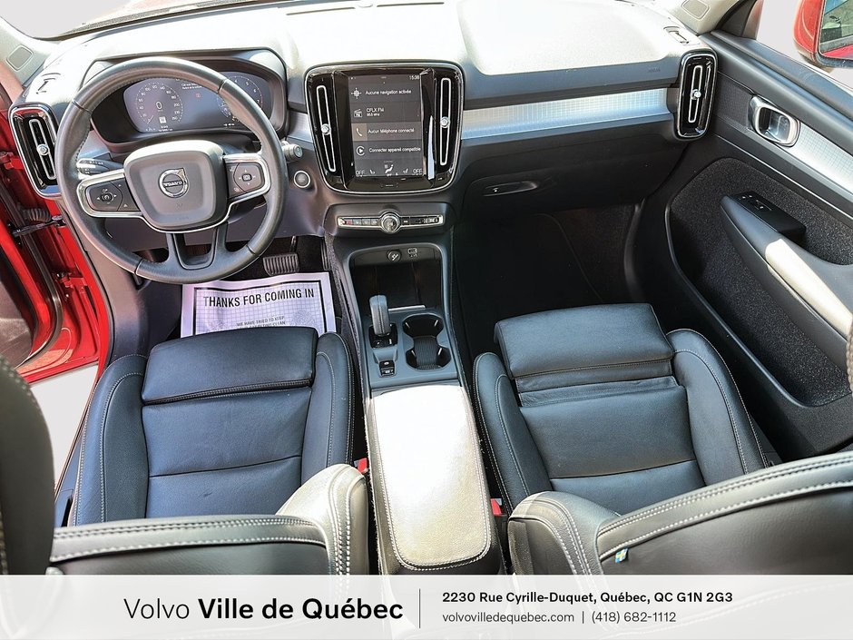 2020 Volvo XC40 Momentum-10
