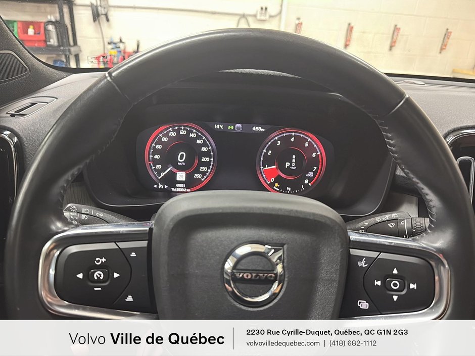 2021 Volvo XC40 Inscription-18