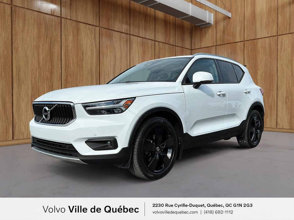 Volvo XC40 Momentum 2021-0