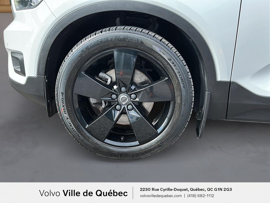 Volvo XC40 Momentum 2021-7