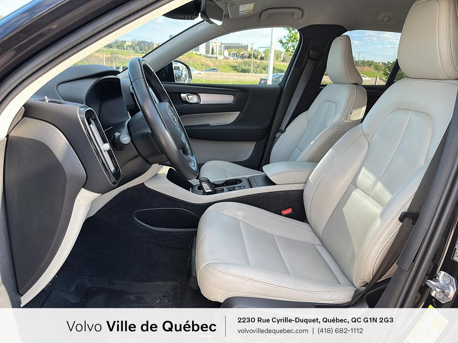 2021 Volvo XC40 Momentum-5